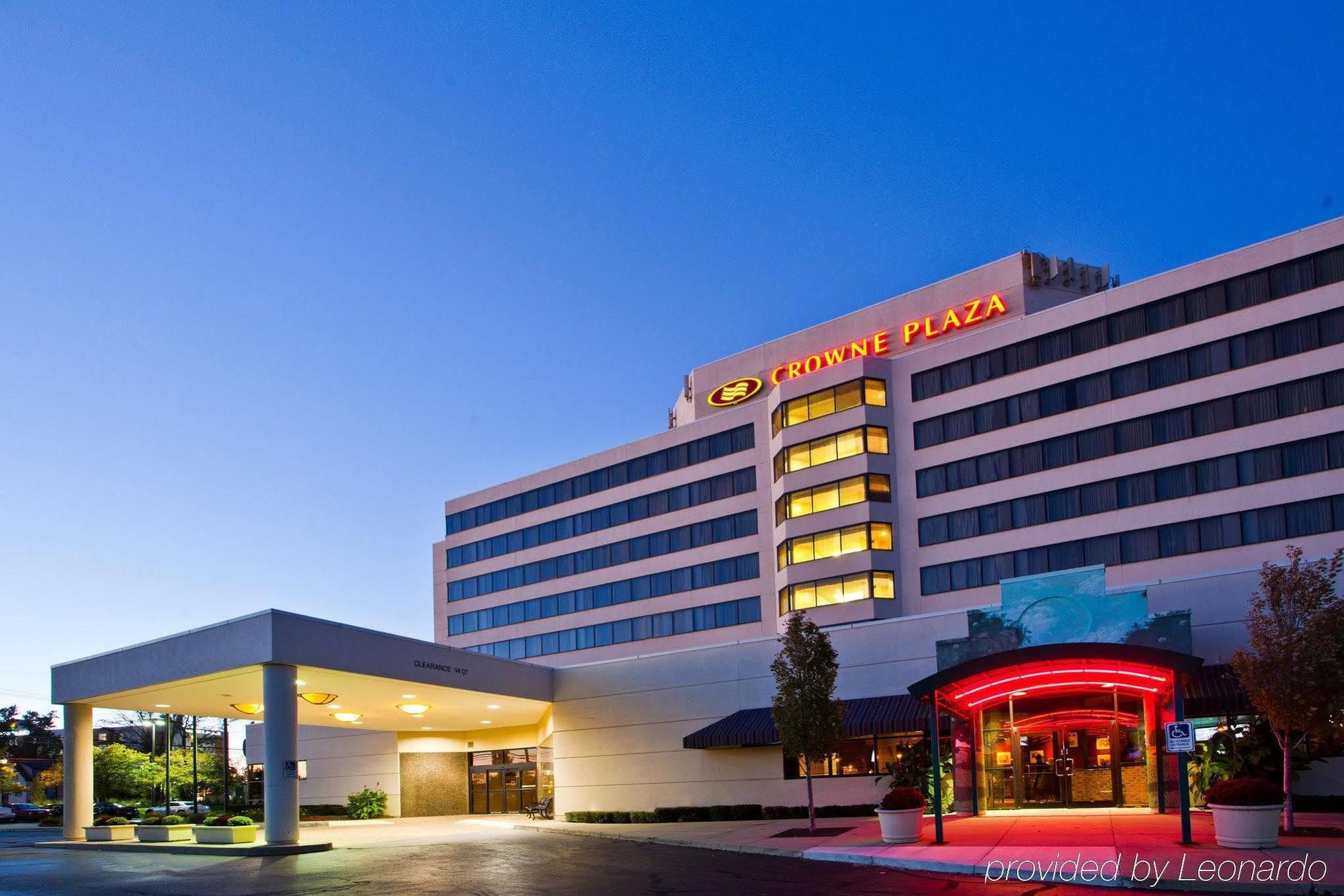 Crowne Plaza Auburn Hills, An Ihg Hotel מראה חיצוני תמונה